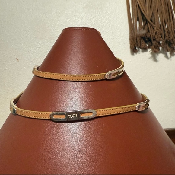 TOD’S Leather and Silver Skinny Belt - Picture 7 of 9